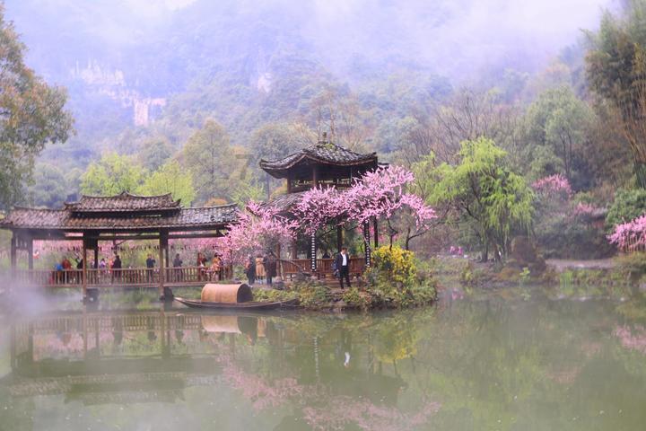 逃离幻想之镜